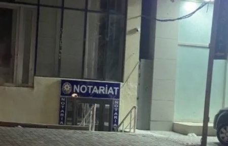 Şeyxin qohumudur deyə 48 saylı notarius 3 ünvanda fəaliyyət göstərir - ŞİKAYƏT