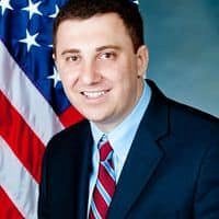 “Prava”sız maşın sürən deputatın qızının ölkədən getmə səbəbi bilindi- Ərindən boşanıb və…