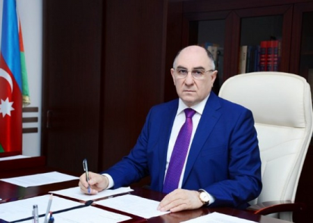 AMEA robot-tozsoran, əl qurudan alır - 199 min manatlıq müqavilə