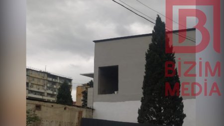 Nizami rayonunda yaşıllıq HASARA ALINDI: Ağaclar MƏHV EDİLƏCƏK? - FOTO