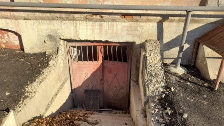 Bu abidə Göyçayın pasportudur... AMMA NƏ OLSUN... - DAĞILIR...