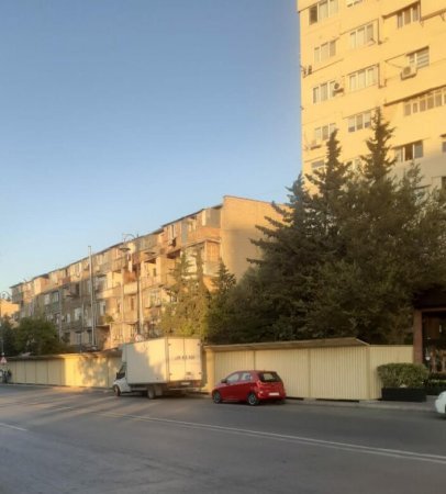 MMC Bakı sakinlərini mühasirədə saxlayır - Fotolar