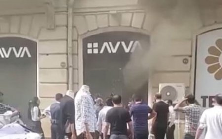 Bakıda məşhur "AVVA" mağazalar şəbəkəsinin rəhbərinə cinayət işi açılıb -SƏBƏB Bakıda məşhur "AVVA" mağazalar şəbəkəsinin rəhbərinə cinayət işi açılıb -SƏBƏB