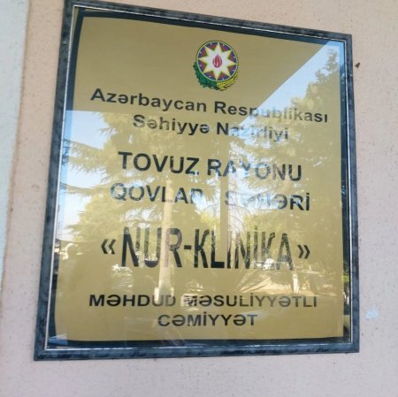 "Nur Klinika"nın dövlətə vergi borcu üzə çıxdı - Əməliyyat zamanı "pasientlər"lə yarıçılpaq "selfie"/ FOTOFAKT