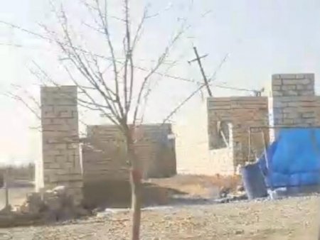 Kənd təsərrüfatı təyinatlı torpaqda QƏSSABXANA TİKİRLƏR – ŞİKAYƏT/FOTO