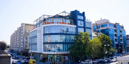 “İstanbul NS” Klinikasının həkimi Anar Salmanov xəstəsini səhv əməliyyat edib?