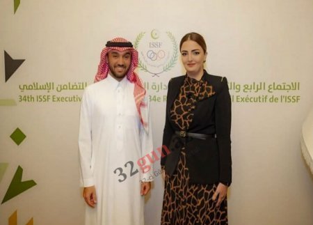 Millət vəkili Könül Nurullayevanın bahalı aksesuarı diqqət çəkib - FOTO, VİDEO