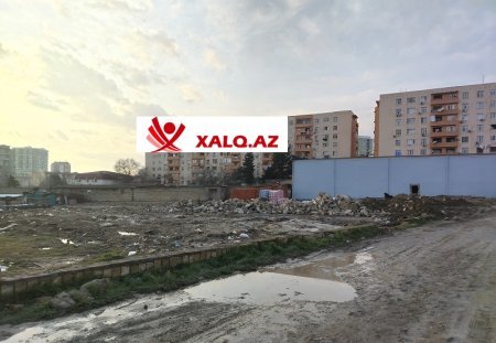 Xətai rayonunda yeni tikilən “SƏNƏDSİZ OBYEKT" hansı vəzifəli şəxsindir? -Fotolar