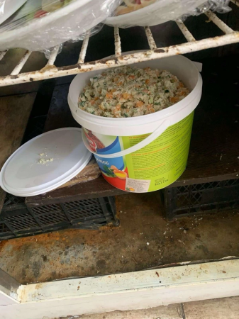 "Sərin saray" şadlıq evində mənşəyi məlum olmayan məhsullar aşkarlandı - FOTO